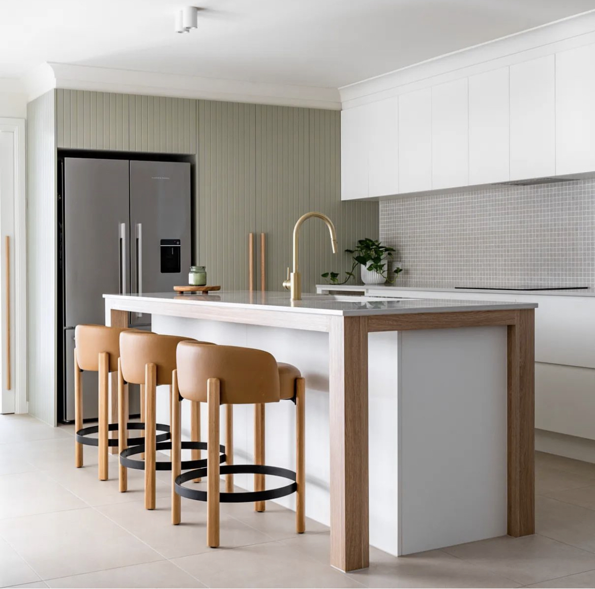 Ultimate Guide Selecting the Best Kitchen Bar Stools for Style